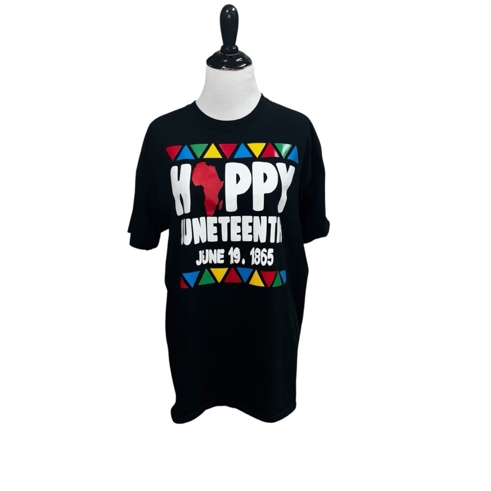 Gildan Women's L Large Fitted Crewneck T-Shirt Juneteenth June 19 Black History